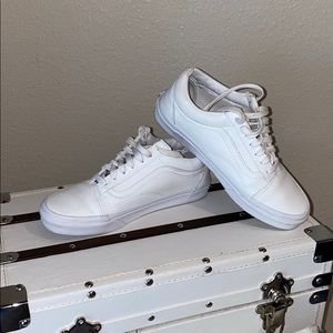 Vans Classic Old Skool leather skate shoe